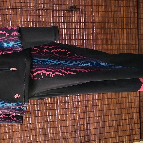 Livi Sophie theallet active set - Picture 2 of 7